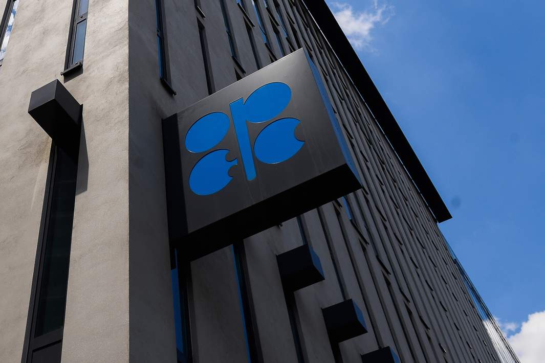 Chầm chậm hơn: OPEC+ đã làm chậm tốc độ tăng sản lượng.