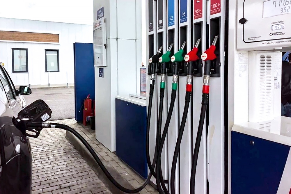 Lệnh cấm xuất khẩu dầu diesel sẽ ảnh hưởng đến thị trường nhiên liệu ở Nga. Ý kiến của các chuyên gia "RG"